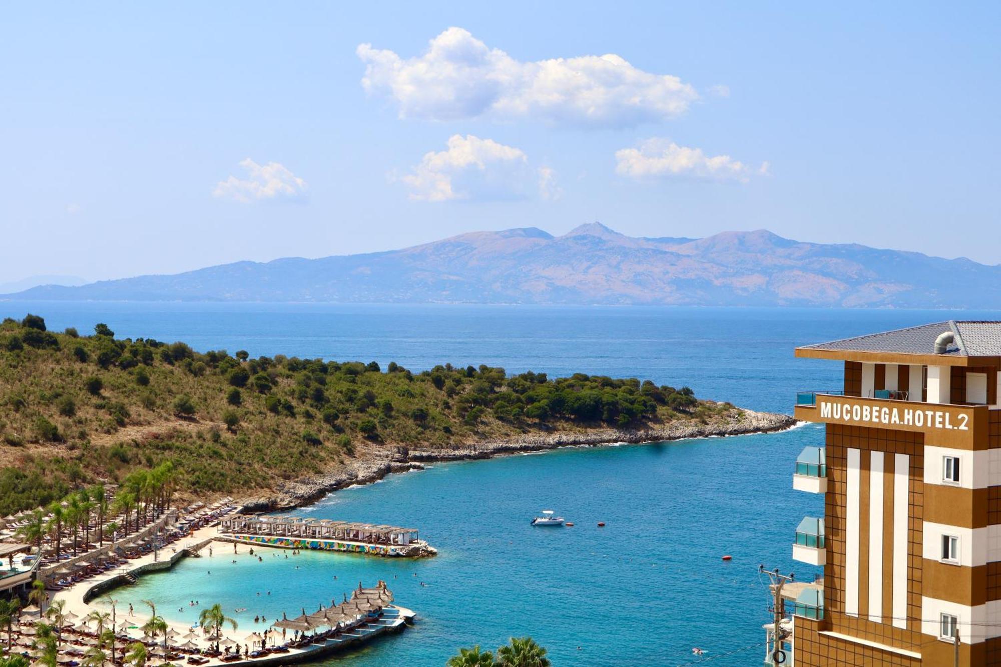 Mucobega Hotel 2 Sarandë Exterior foto